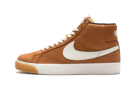 Zoom Blazer Mid