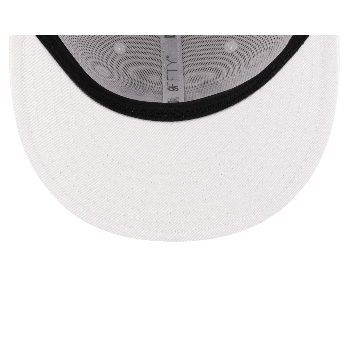 New Era Cap Laurel Wreath White 9FIFTY Snapback Hat