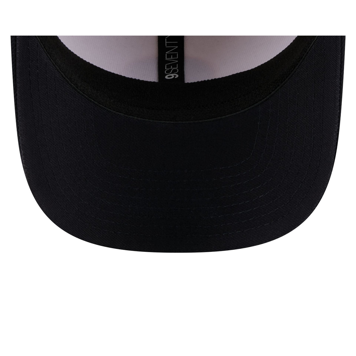 Michigan Wolverines Loyal Corduroy 9SEVENTY Stretch-Snap Hat