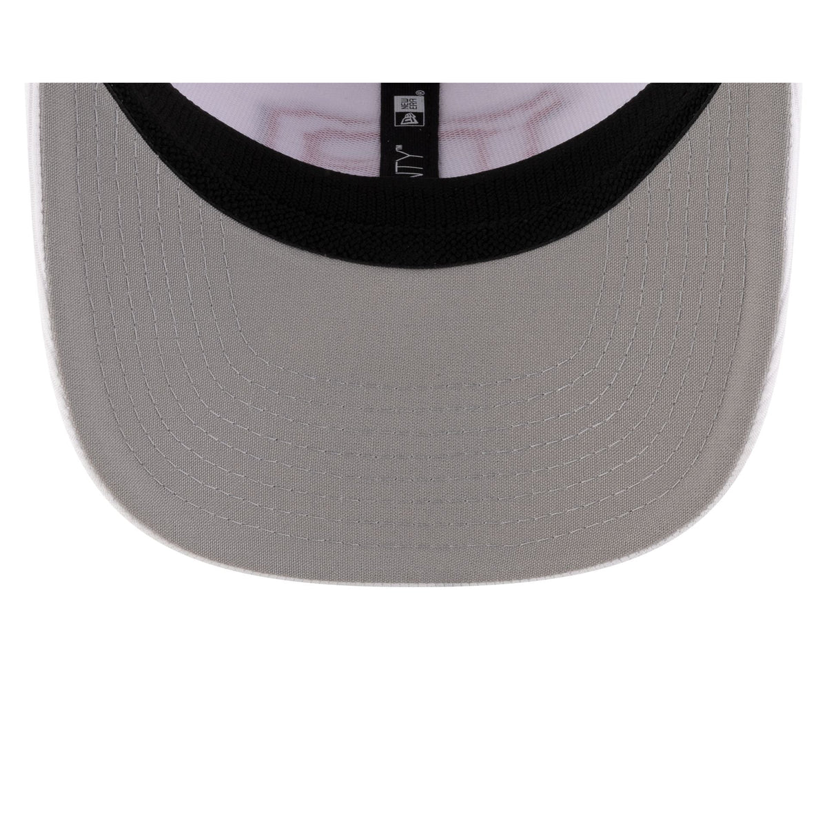 DC Defenders White 9SEVENTY Stretch-Snap Hat