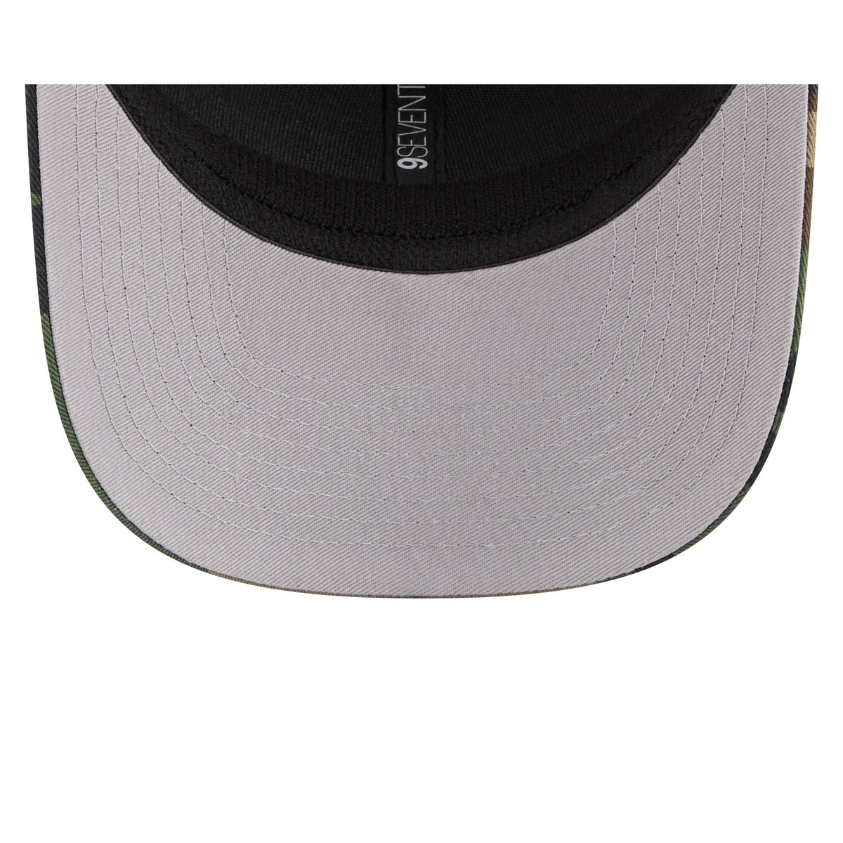 Connecticut Huskies Camo Canvas 9SEVENTY Trucker Hat