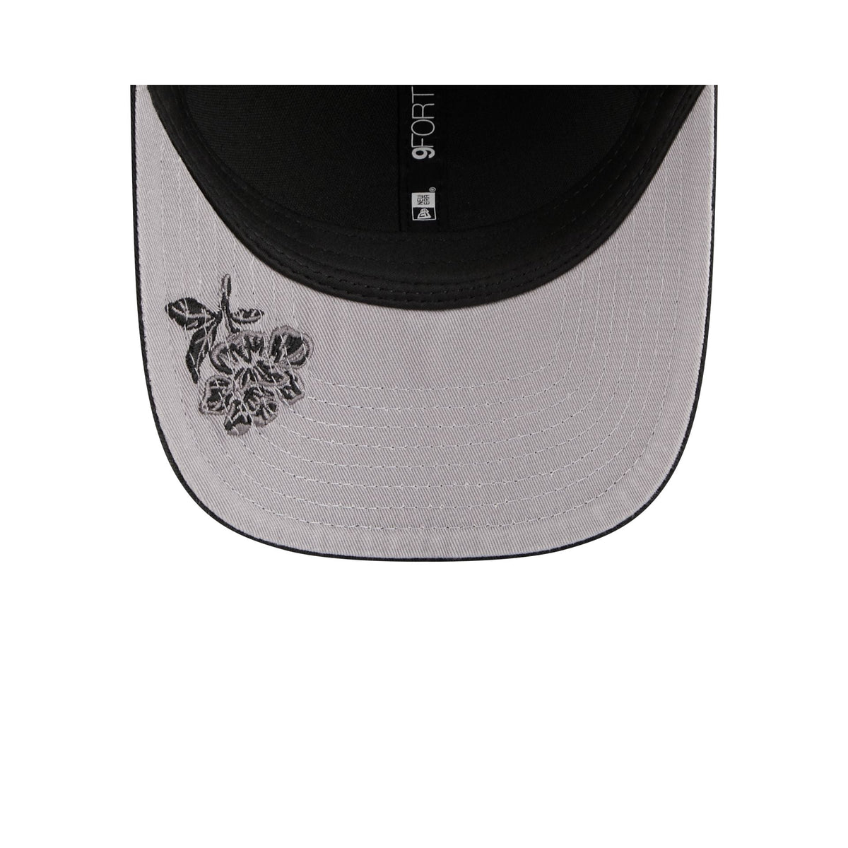 Chicago White Sox Floral Mesh Women's 9FORTY M-Crown Trucker Hat