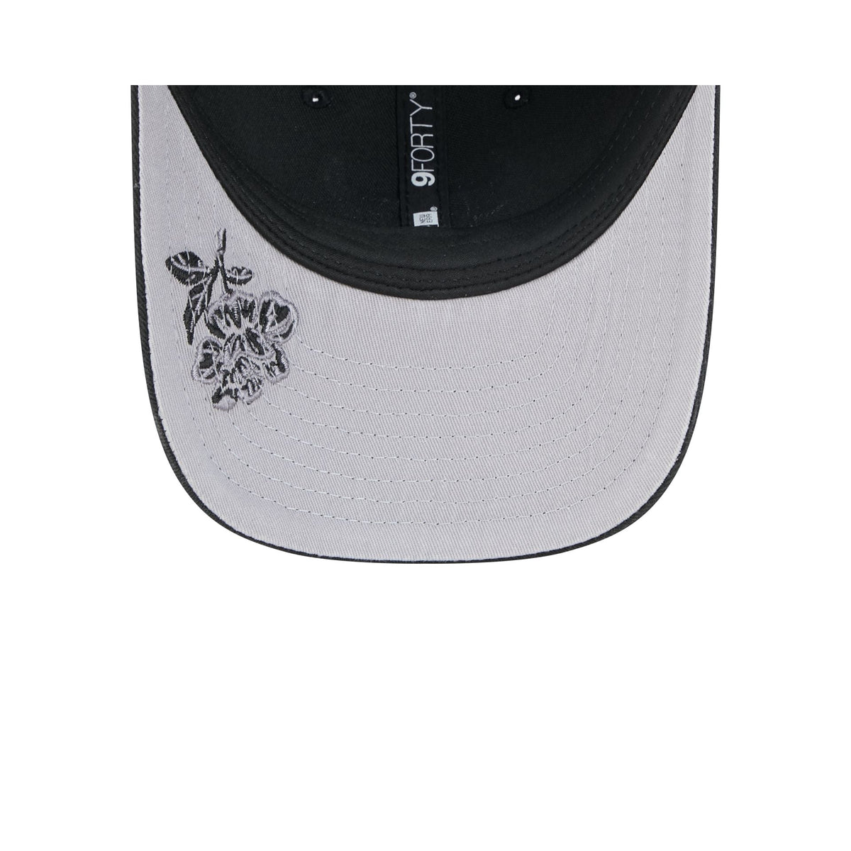 Chicago Bulls Floral Mesh Women's 9FORTY M-Crown Trucker Hat