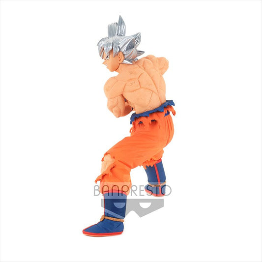 Dragon Ball Super - Goku Ultra Instinct Prize Figure