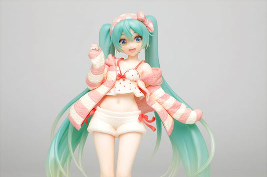 Vocaloid - Hatsune Miku Costumes Roomwear Ver. Figure
