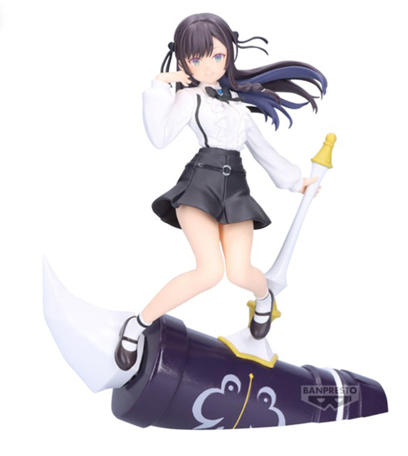 I May Be a Guild Receptionist But I'll Solo Any Boss to Clock Out on Time - Alina Clover Banpresto Prize Figure