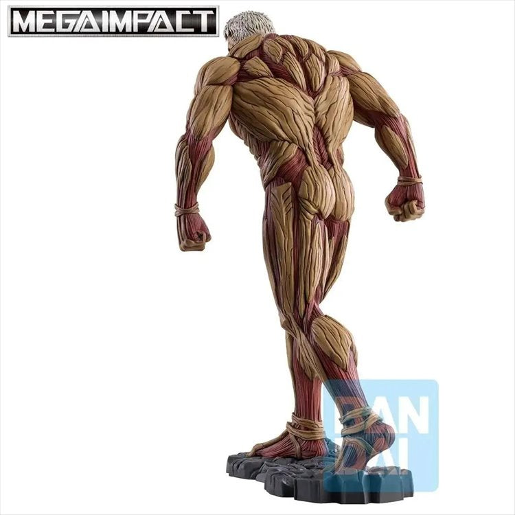 Attack on Titan - Armored Titan Battle of Heaven and Earth Mega Impact