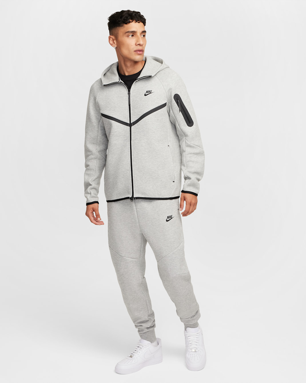 Nike Men's Tech Fleece Joggers - Dark Grey Heather / Black