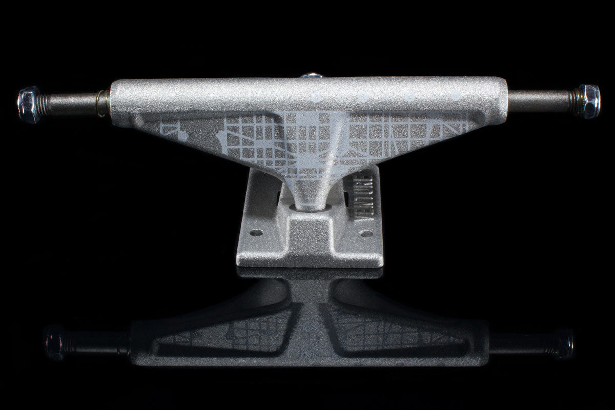 Worrest Pro Plaza Raw Truck (Set of 2)