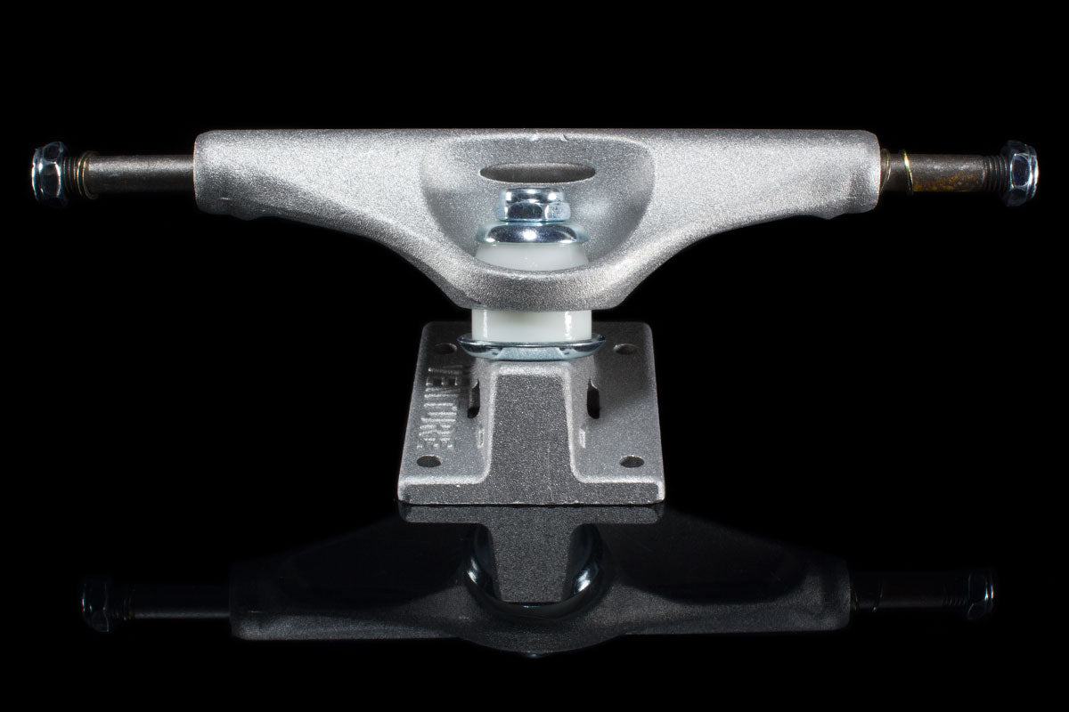 Worrest Pro Plaza Raw Truck (Set of 2)