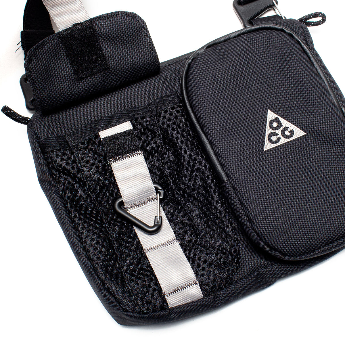 ACG Daymax Crossbody Bag (3L)