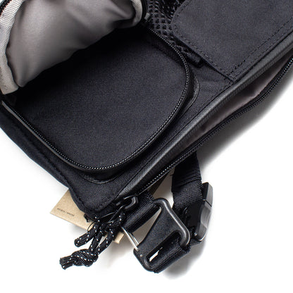 ACG Daymax Crossbody Bag (3L)