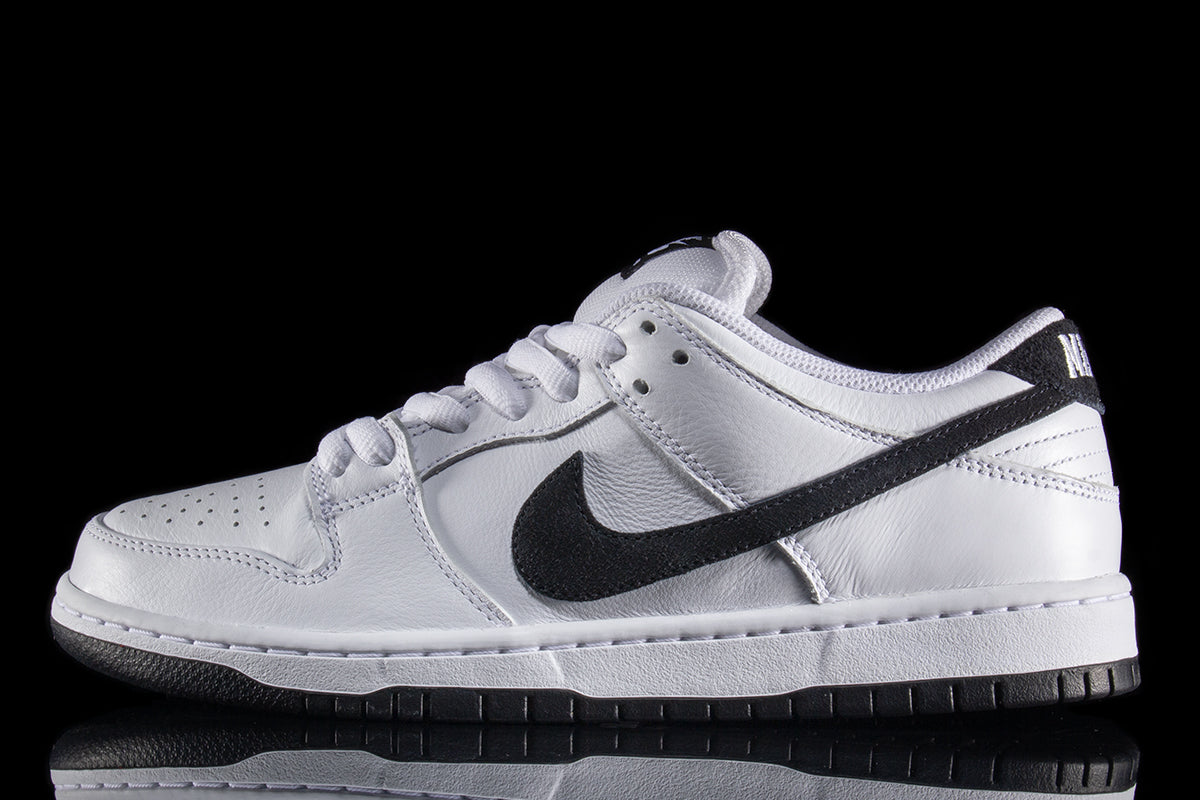 Dunk Low Pro