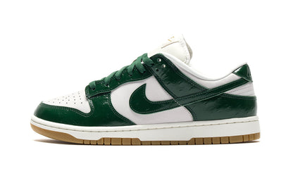 Women's Dunk Low LX