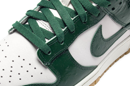 Women's Dunk Low LX