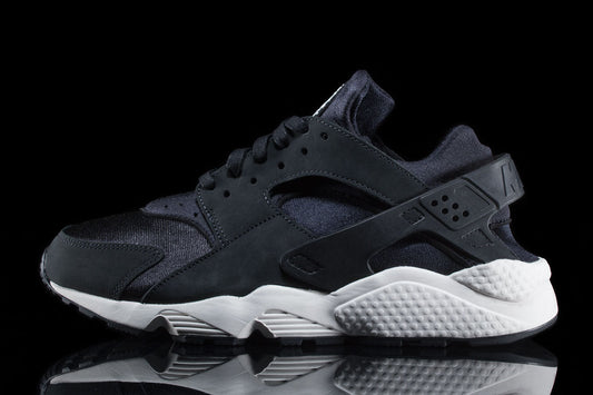 Air Huarache LE