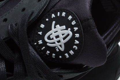 Air Huarache LE