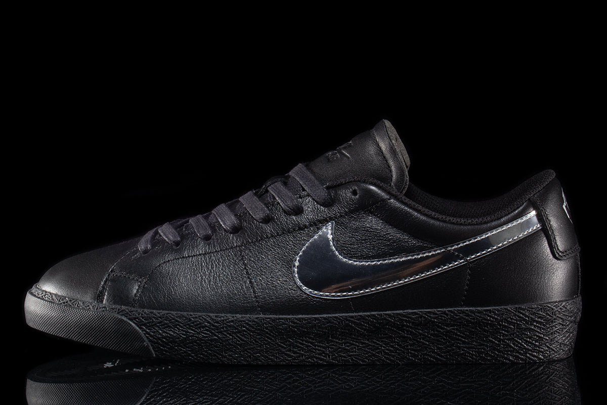 Zoom Blazer Low x Dancer