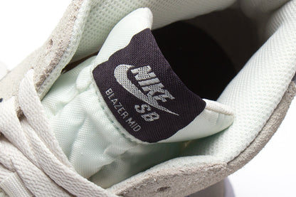 Zoom Blazer Mid