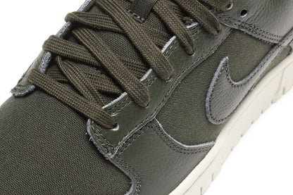 Dunk Low Retro Premium