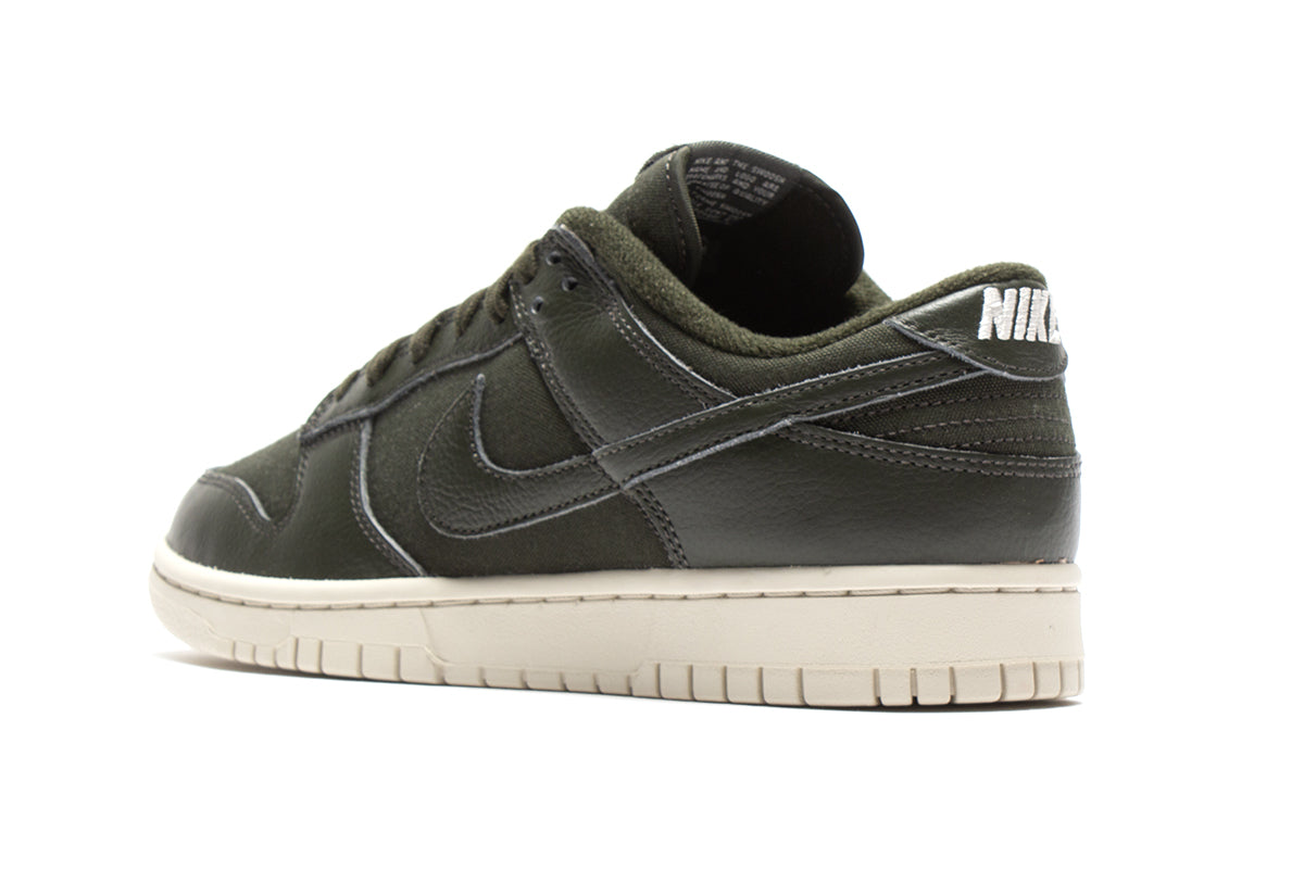 Dunk Low Retro Premium