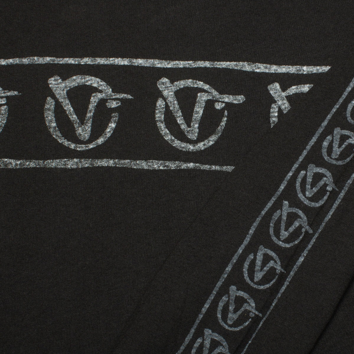 Zorilla L/S T-Shirt