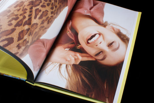 Anti-Glossy : Fashion Photography Now