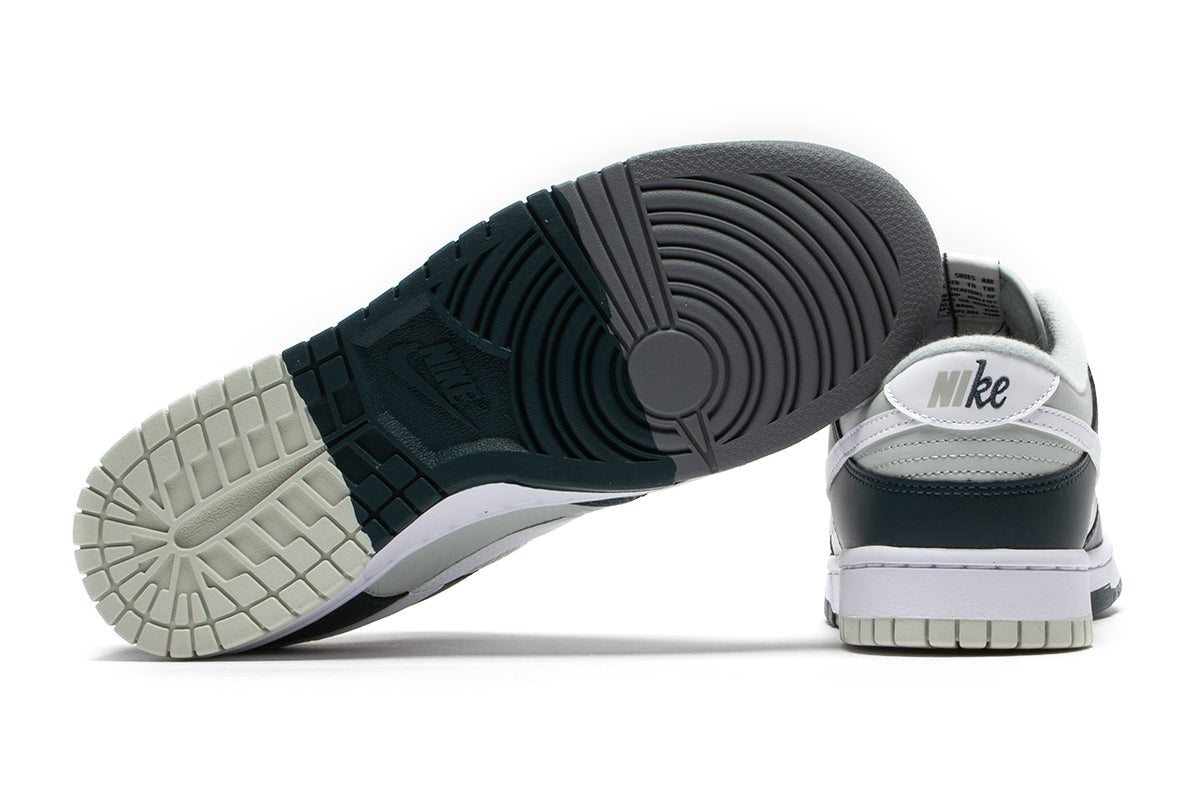 Dunk Low Retro Premium