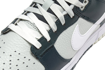 Dunk Low Retro Premium