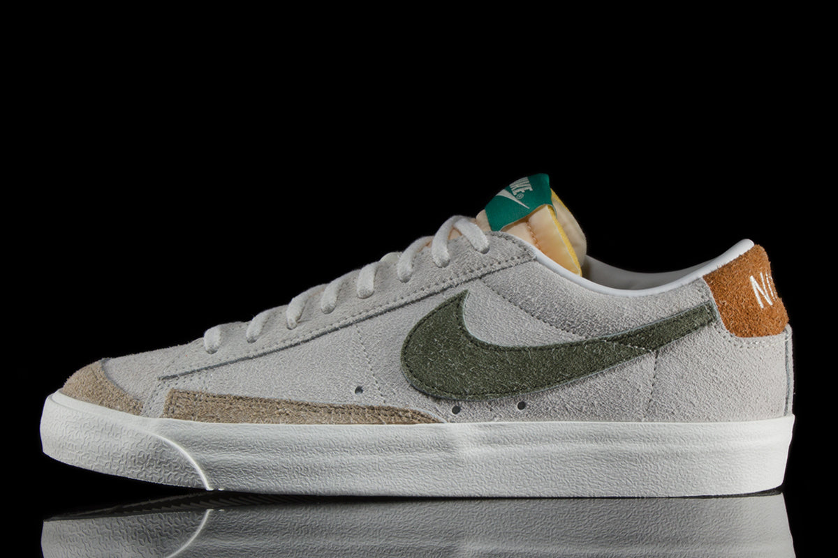 Blazer Low '77 Premium