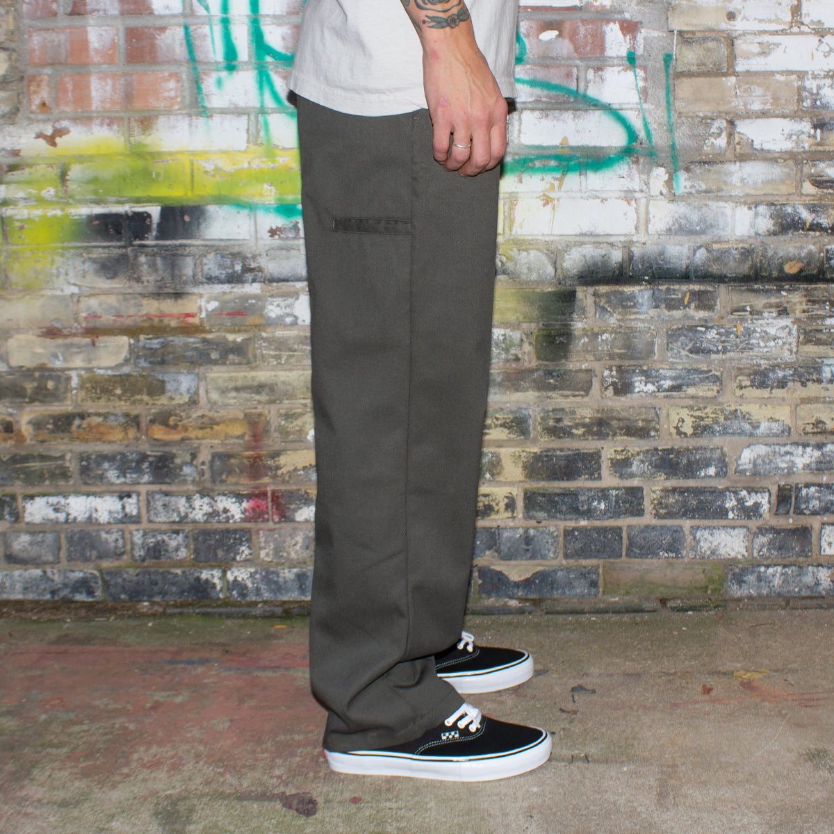 Loose Fit Twill Pant (Jamie Foy)