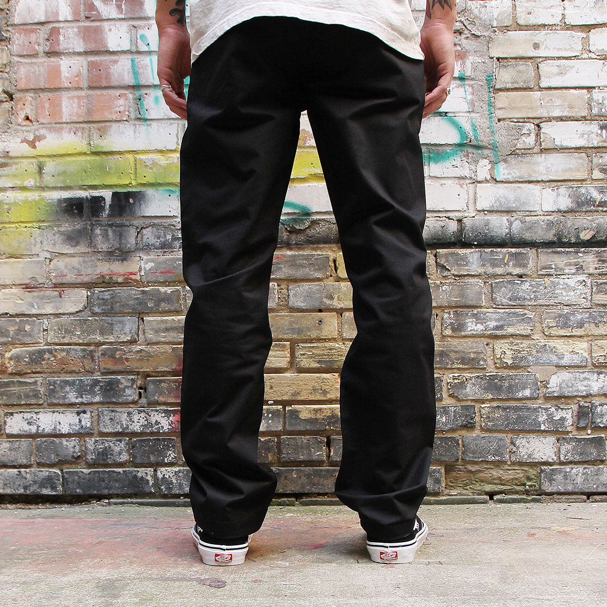 Authentic Chino Relaxed Pant