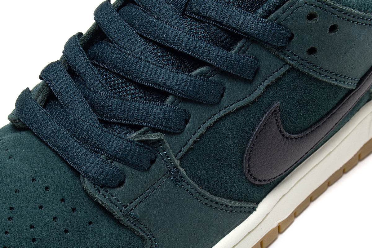 Dunk Low Pro