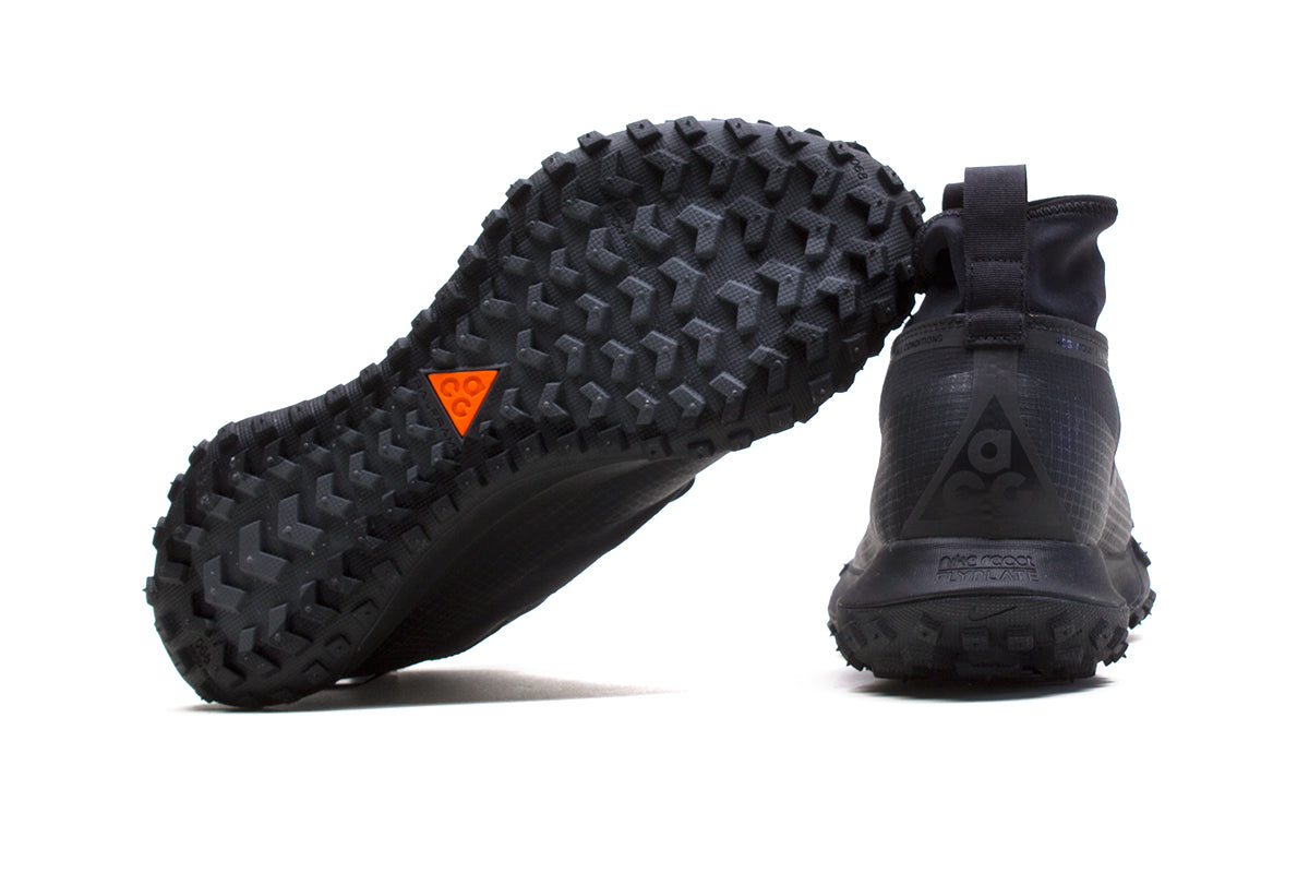 ACG Gore-Tex Mountain Fly