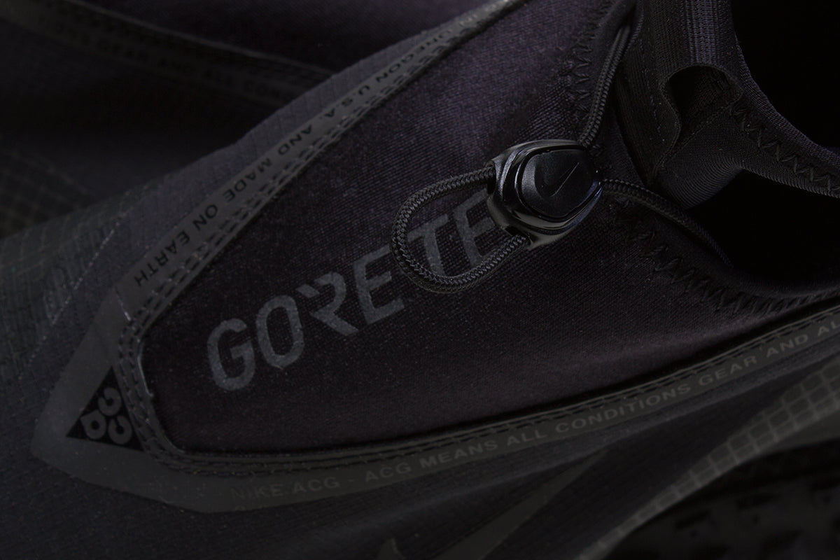ACG Gore-Tex Mountain Fly