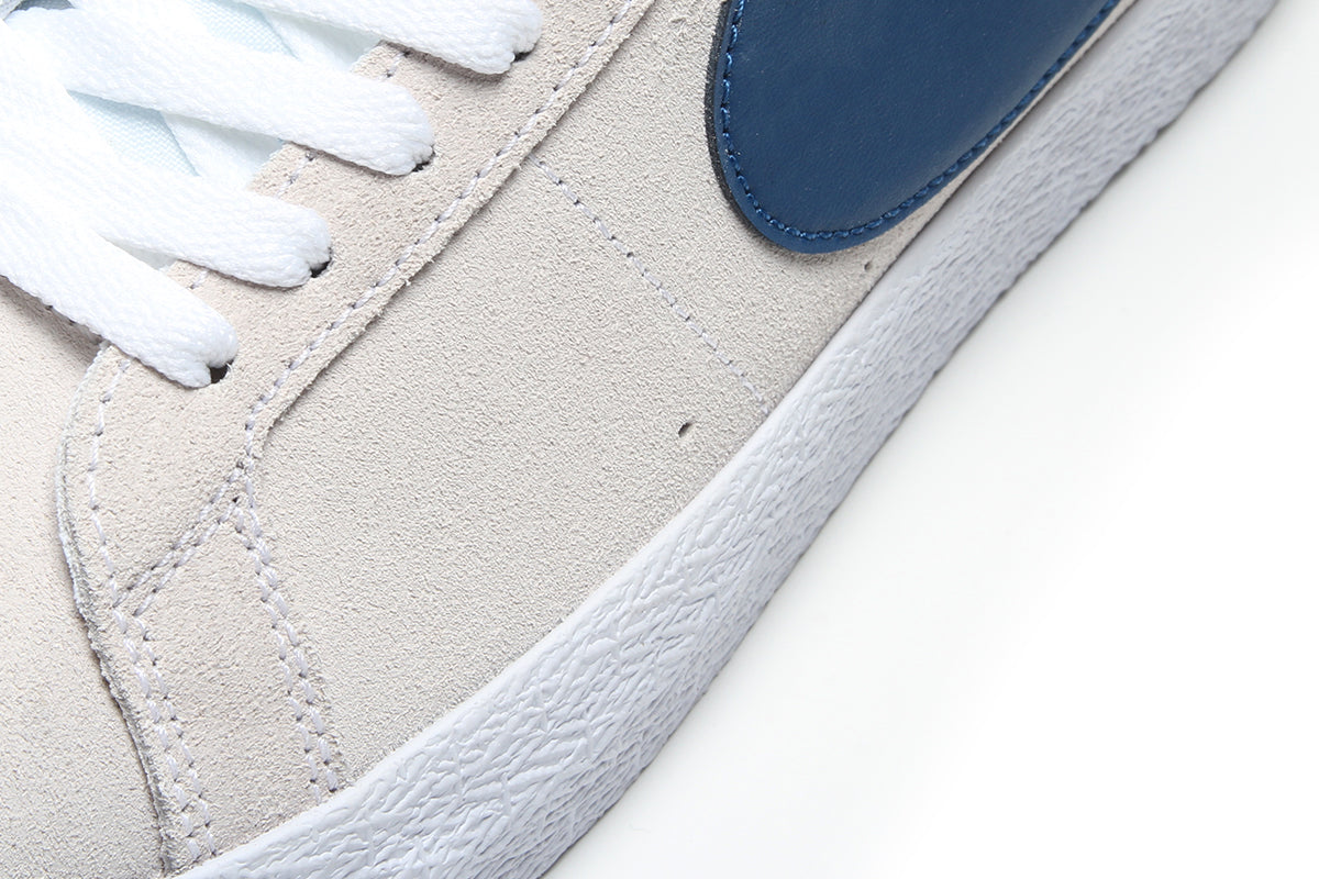 Zoom Blazer Mid