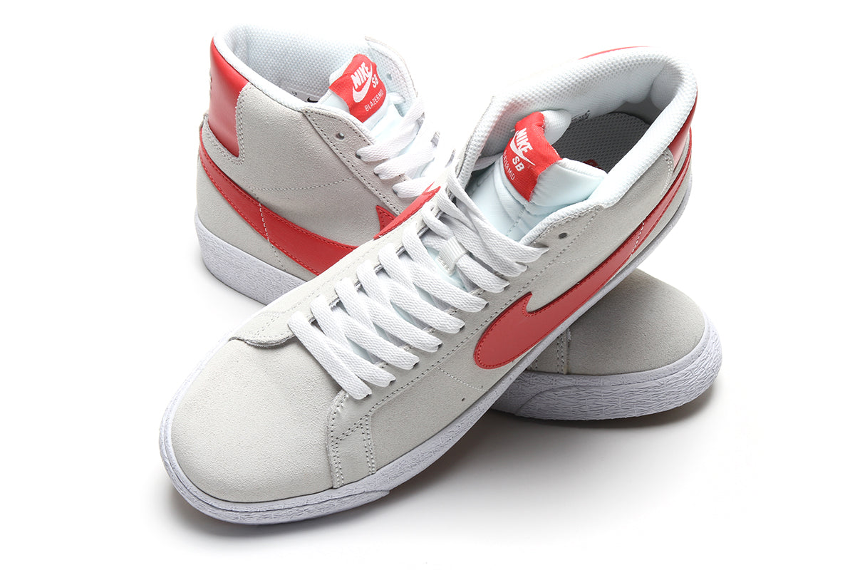 Zoom Blazer Mid