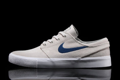 Zoom Janoski RM