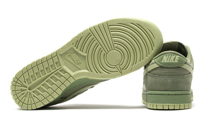 Dunk Low Retro Premium