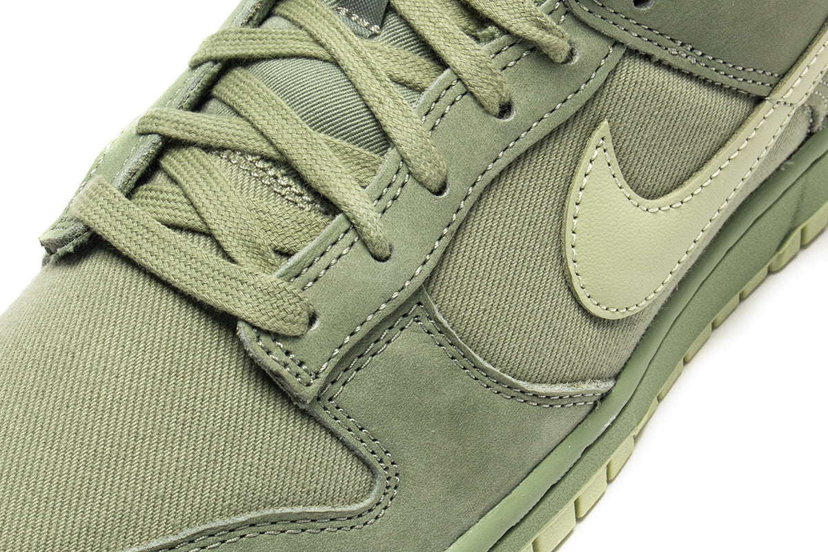 Dunk Low Retro Premium