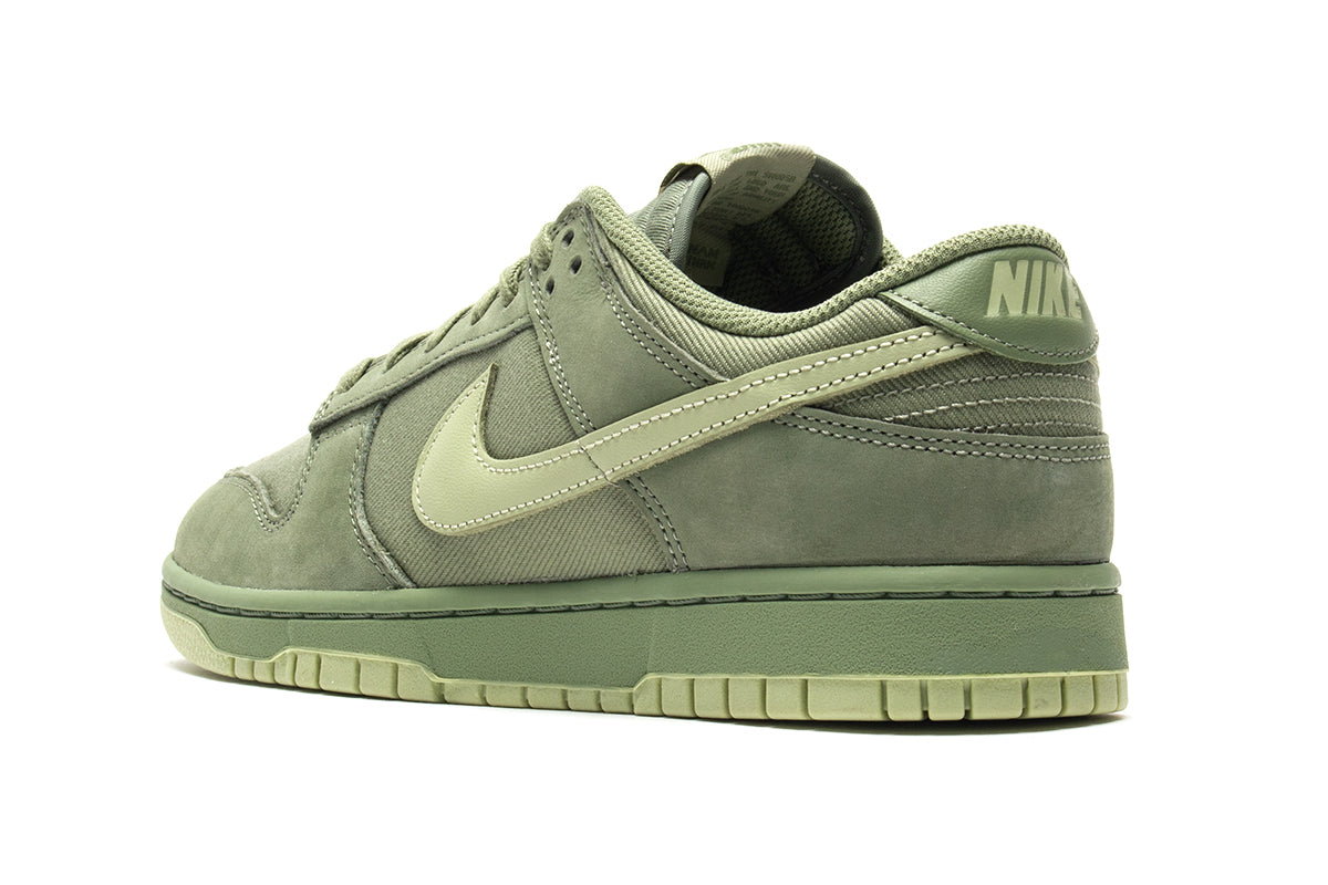 Dunk Low Retro Premium