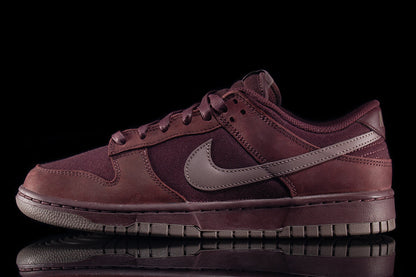 Dunk Low Retro Premium