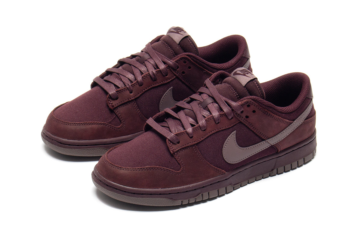 Dunk Low Retro Premium