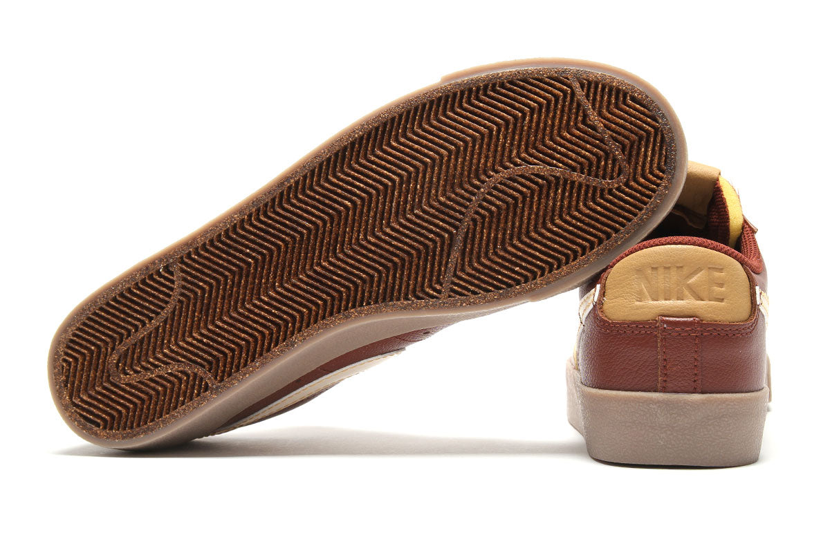 Blazer Low '77 EMB