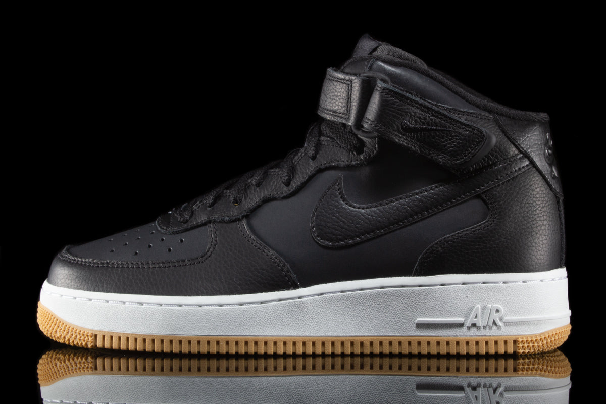 Air Force 1 Mid '07 LX