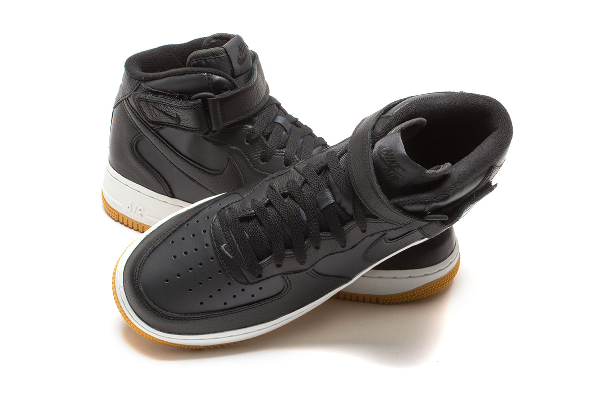 Air Force 1 Mid '07 LX