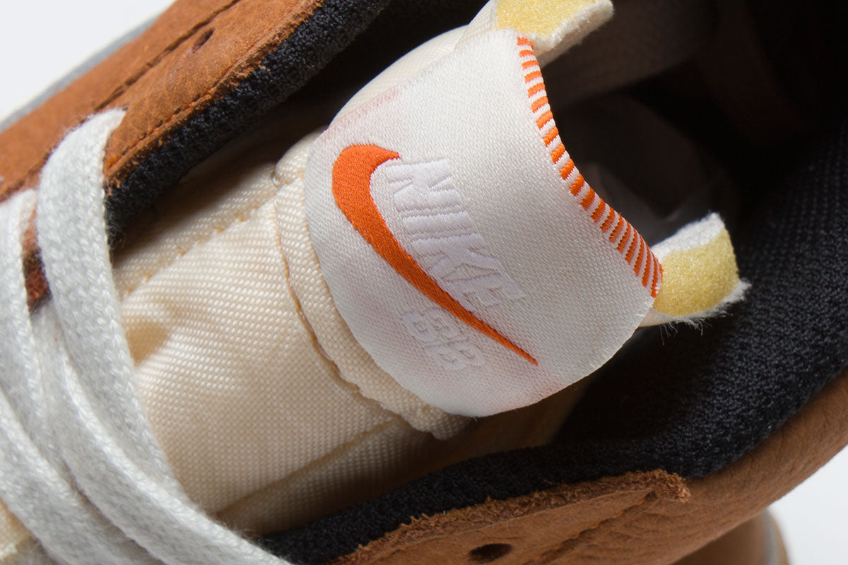 Zoom Blazer Mid