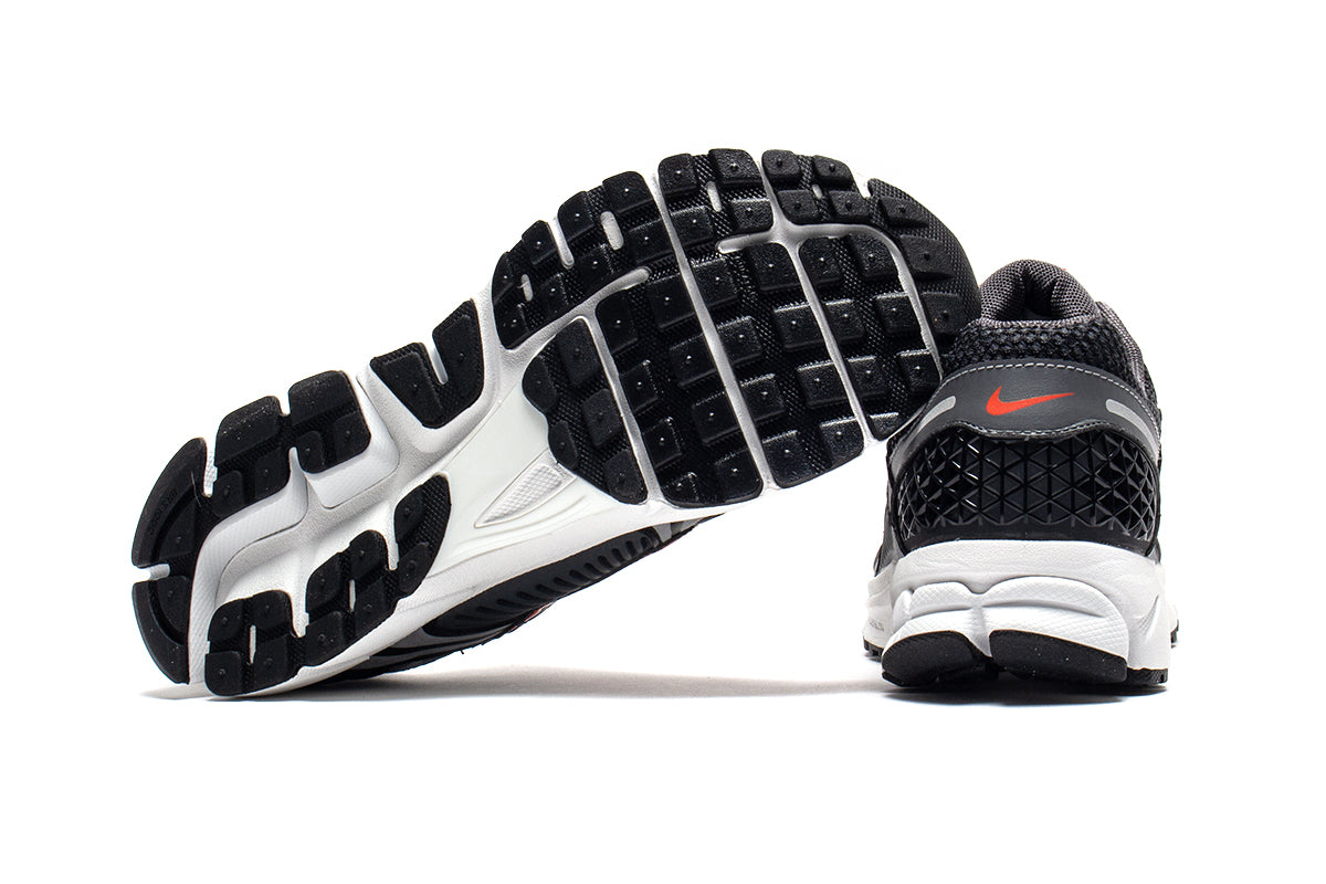 Zoom Vomero 5