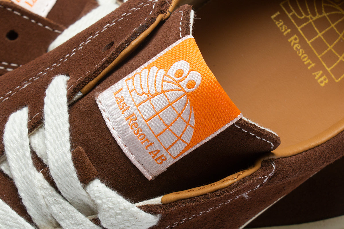 VM001 Suede Lo