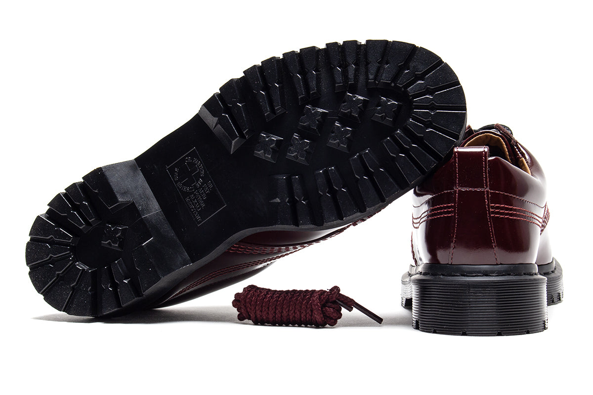 Lowell - Lacquered Leather